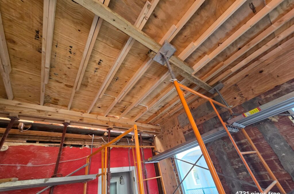 Estate residence structural reconstruction in Miami Beach - new roof structure